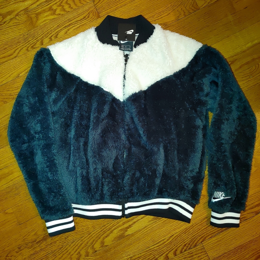 Ladies nike jacket
